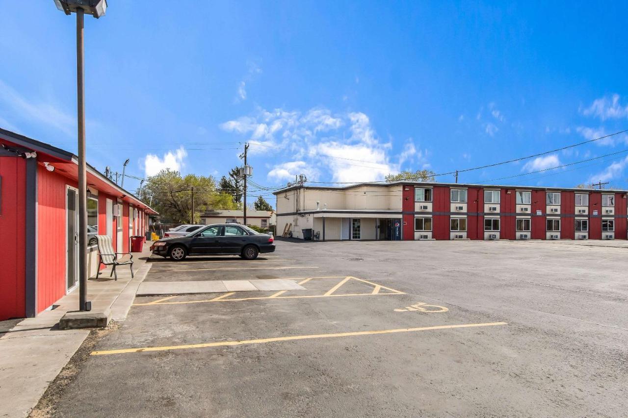 Rodeway Inn Yakima Luaran gambar